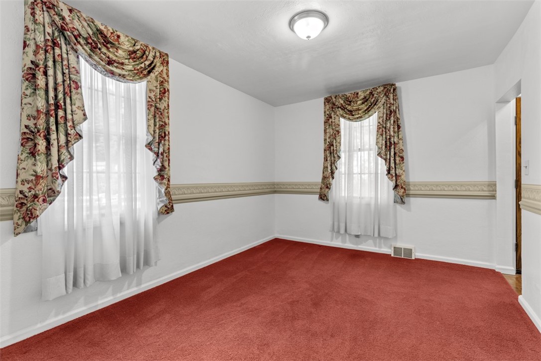 Emsworth, Pennsylvania 15202, United States, 3 Bedrooms Bedrooms, ,2 BathroomsBathrooms,Residential,Active,131812