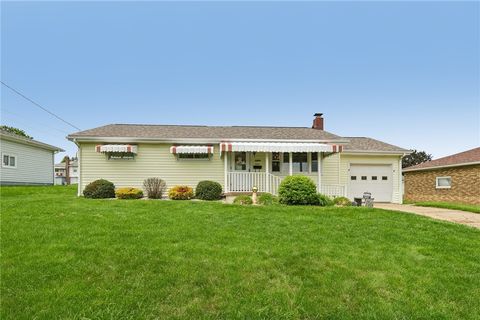 Homes For Sale - 1009 Hazel Street St<br/> Lawrence County, New Castle, PA 16101