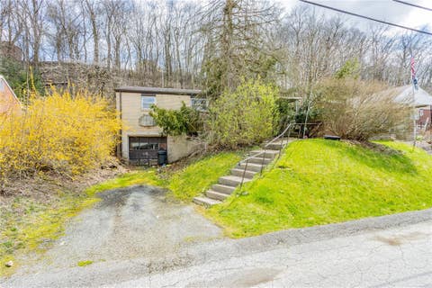 Photo for 115 Greenview Dr