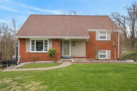 Photo of 455 Grace St, Pittsburgh, PA 15236 (MLS # 1745685)