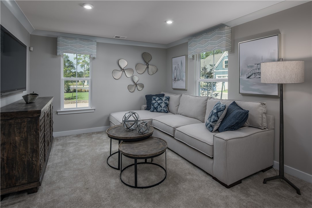 111 Hollow Oak Drive