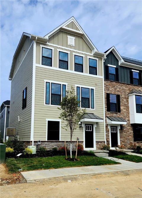 111 Hollow Oak Drive Coraopolis PA 15108