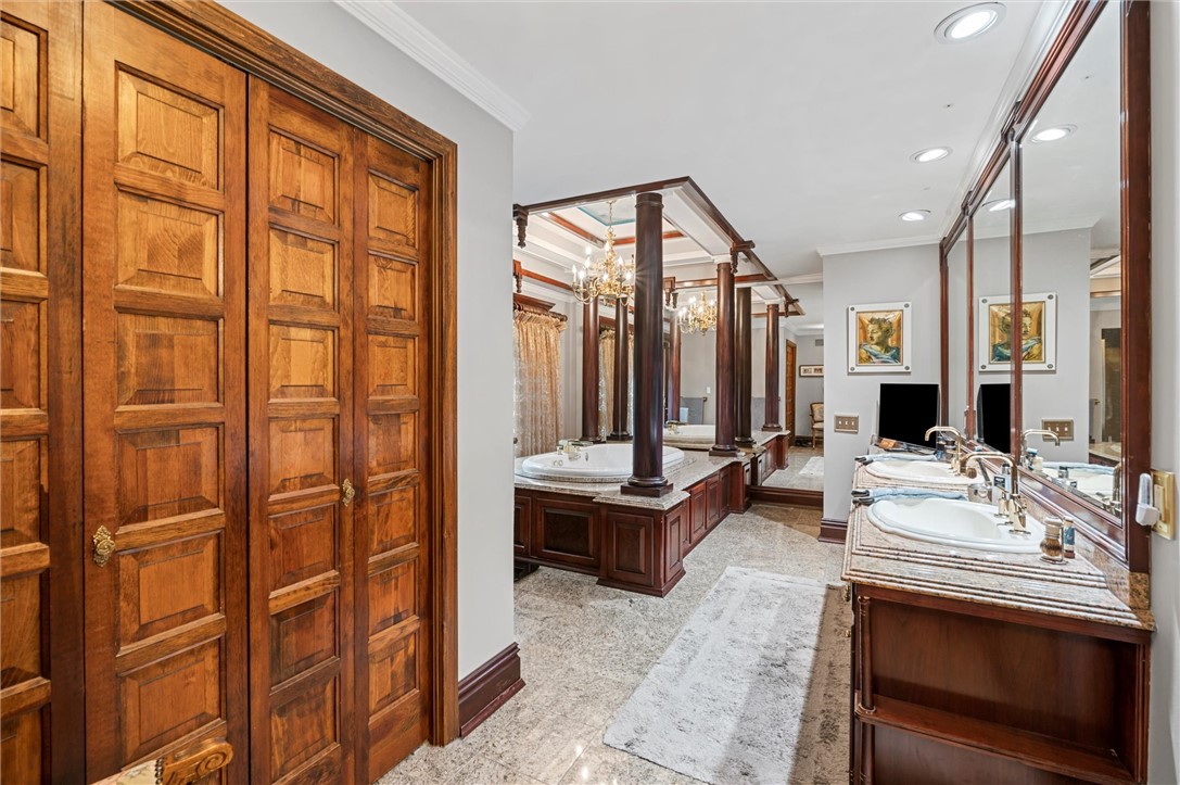 Hermitage, Pennsylvania 16148, United States, 4 Bedrooms Bedrooms, ,4 BathroomsBathrooms,Residential,Active,161265