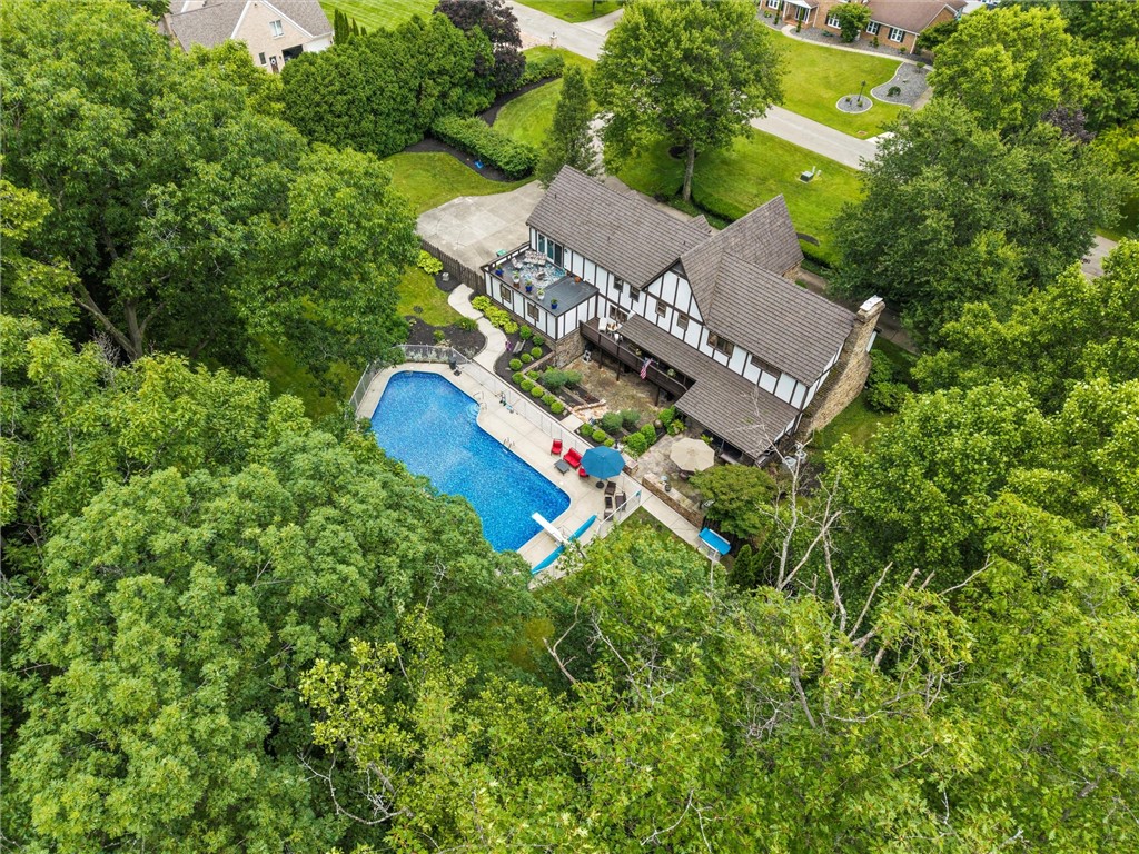 Hermitage, Pennsylvania 16148, United States, 4 Bedrooms Bedrooms, ,4 BathroomsBathrooms,Residential,Active,161265