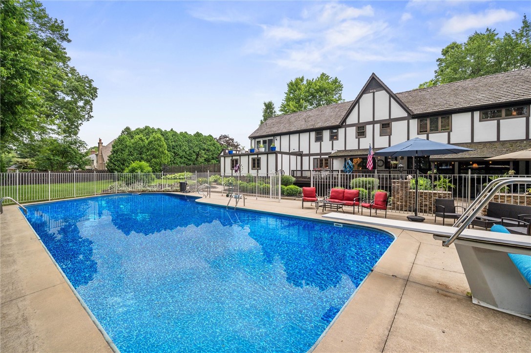 Hermitage, Pennsylvania 16148, United States, 4 Bedrooms Bedrooms, ,4 BathroomsBathrooms,Residential,Active,161265