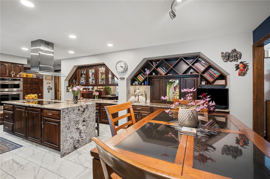 Hermitage, Pennsylvania 16148, United States, 4 Bedrooms Bedrooms, ,4 BathroomsBathrooms,Residential,Active,161265