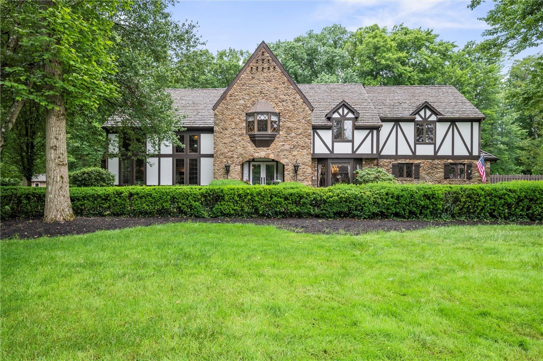 Hermitage, Pennsylvania 16148, United States, 4 Bedrooms Bedrooms, ,4 BathroomsBathrooms,Residential,Active,161265