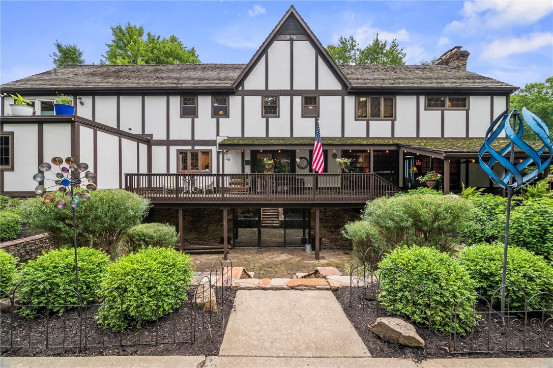 Hermitage, Pennsylvania 16148, United States, 4 Bedrooms Bedrooms, ,4 BathroomsBathrooms,Residential,Active,161265