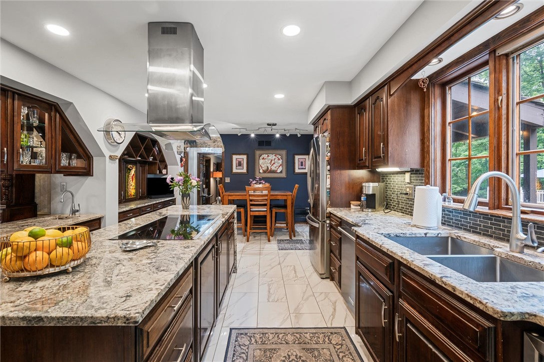 Hermitage, Pennsylvania 16148, United States, 4 Bedrooms Bedrooms, ,4 BathroomsBathrooms,Residential,Active,161265