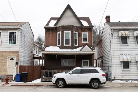 Photo of 516 North Ave, Millvale, PA 15209 (MLS # 1749218)