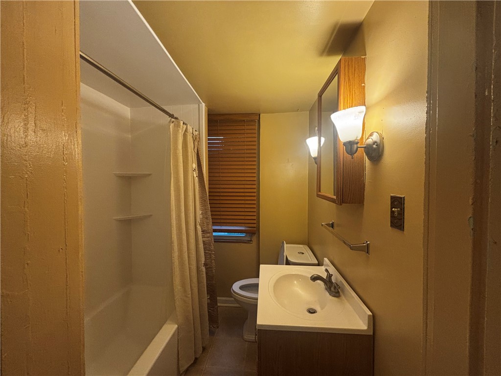 East Liberty, Pennsylvania 15206, United States, 3 Bedrooms Bedrooms, ,1 BathroomBathrooms,Residential,Active,123148