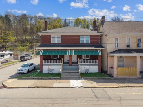 Multifamily For Sale - 602 Division Street<br/> Jeannette, PA 15644