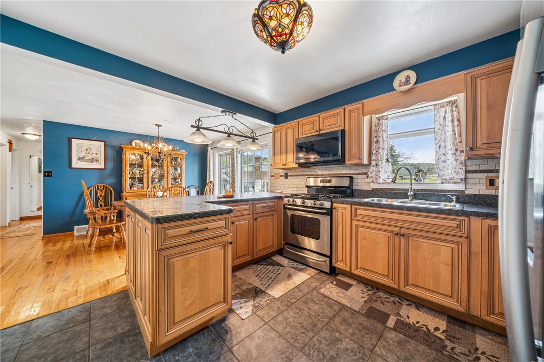 Allegheny Twp - Wml, Pennsylvania 15656, United States, 3 Bedrooms Bedrooms, ,3 BathroomsBathrooms,Residential,Active,118255