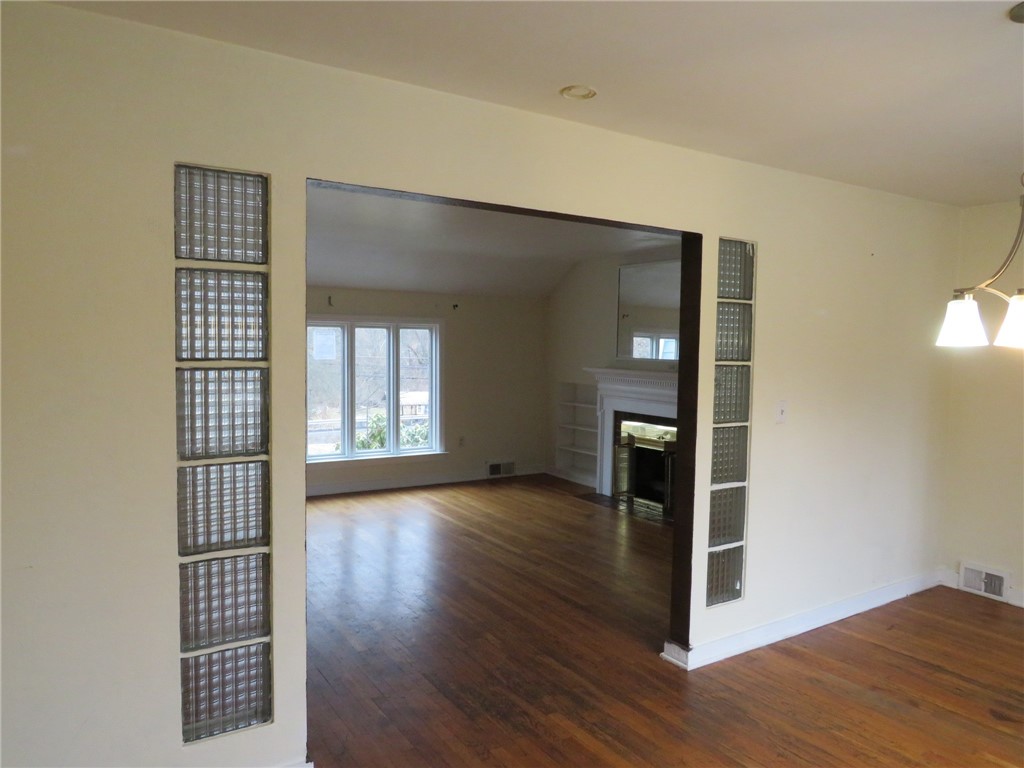 227 Drake Rd Rd, Bethel Park, Pennsylvania image 5