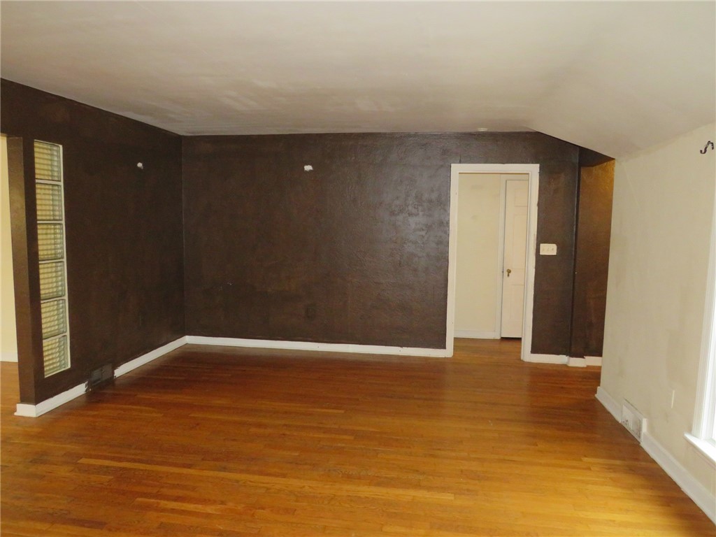 227 Drake Rd Rd, Bethel Park, Pennsylvania image 14