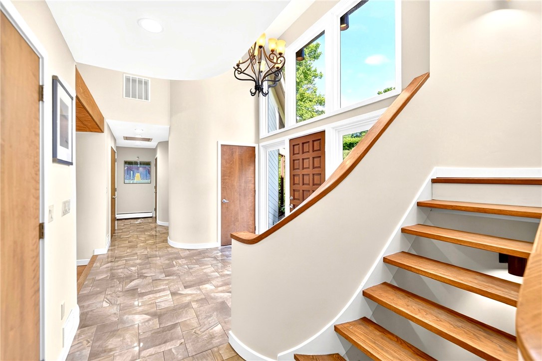 2682 Oak Hill Dr.