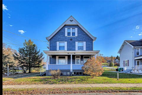 Photo for 115 W 5th Ave