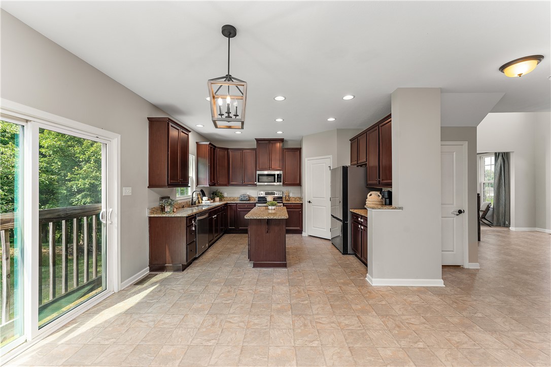 Pine Twp - Nal, Pennsylvania 15090, United States, 4 Bedrooms Bedrooms, ,3 BathroomsBathrooms,Residential,Contingent,153396