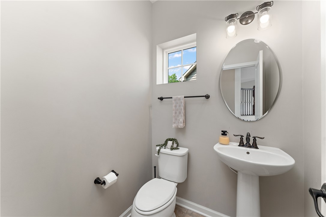 Pine Twp - Nal, Pennsylvania 15090, United States, 4 Bedrooms Bedrooms, ,3 BathroomsBathrooms,Residential,Contingent,153396