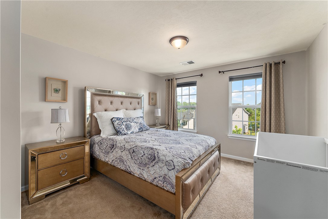 Pine Twp - Nal, Pennsylvania 15090, United States, 4 Bedrooms Bedrooms, ,3 BathroomsBathrooms,Residential,Contingent,153396