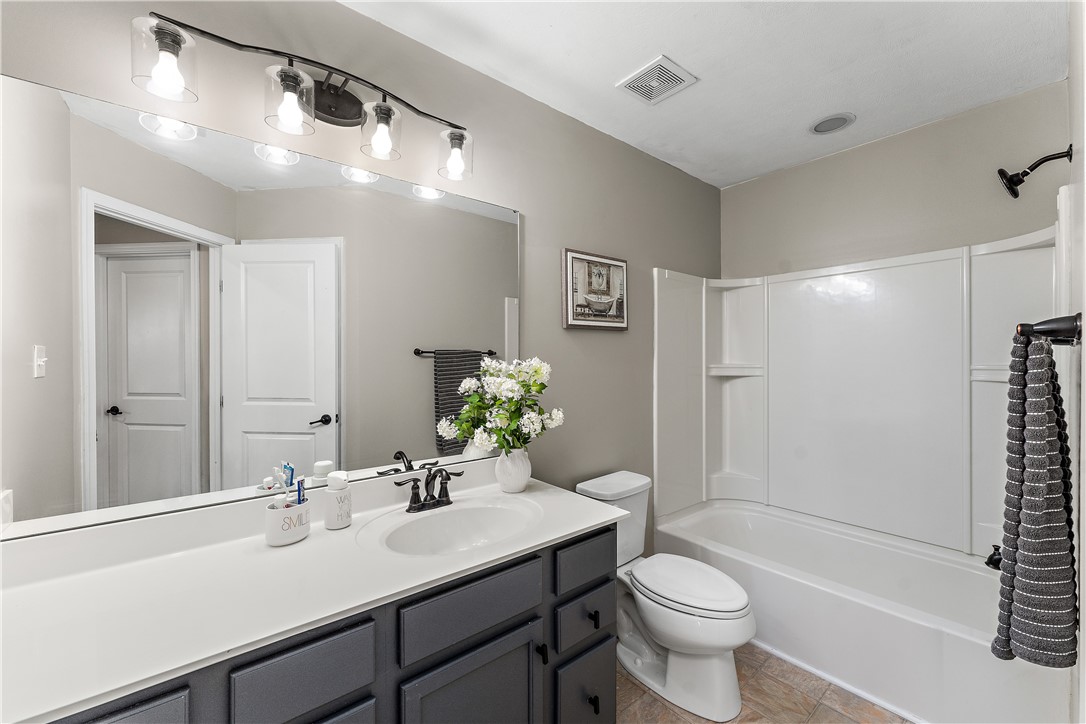 Pine Twp - Nal, Pennsylvania 15090, United States, 4 Bedrooms Bedrooms, ,3 BathroomsBathrooms,Residential,Contingent,153396