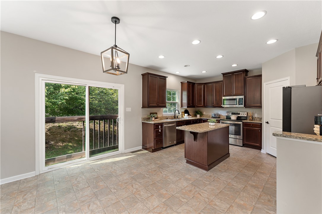 Pine Twp - Nal, Pennsylvania 15090, United States, 4 Bedrooms Bedrooms, ,3 BathroomsBathrooms,Residential,Contingent,153396