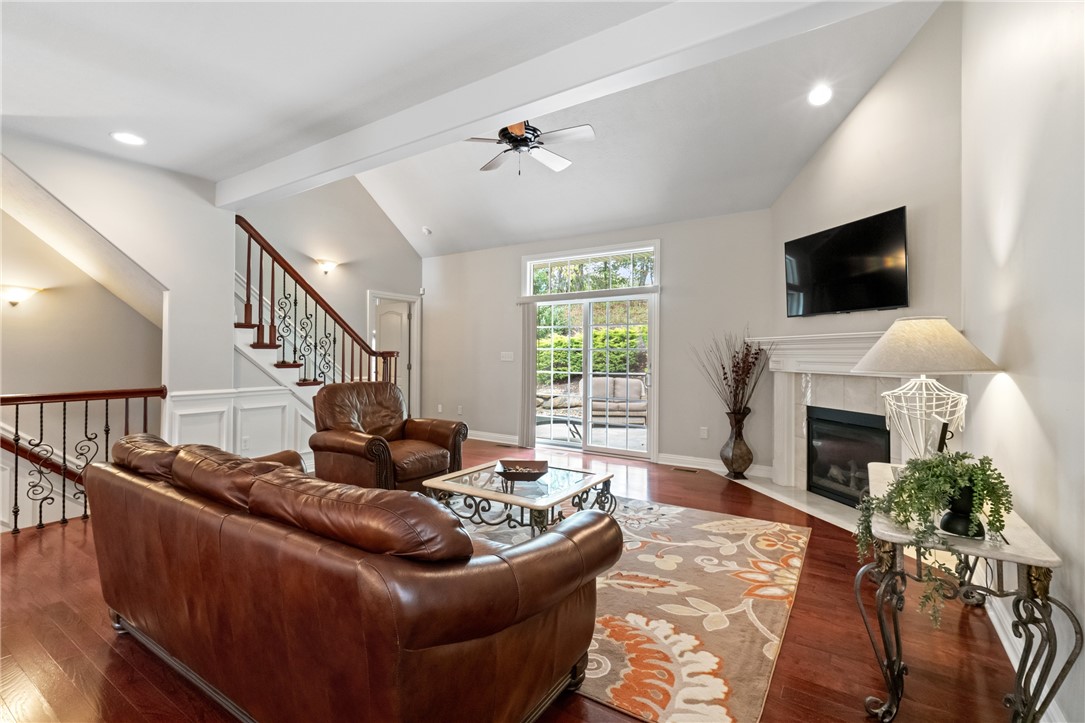 1737 Waterleaf Dr