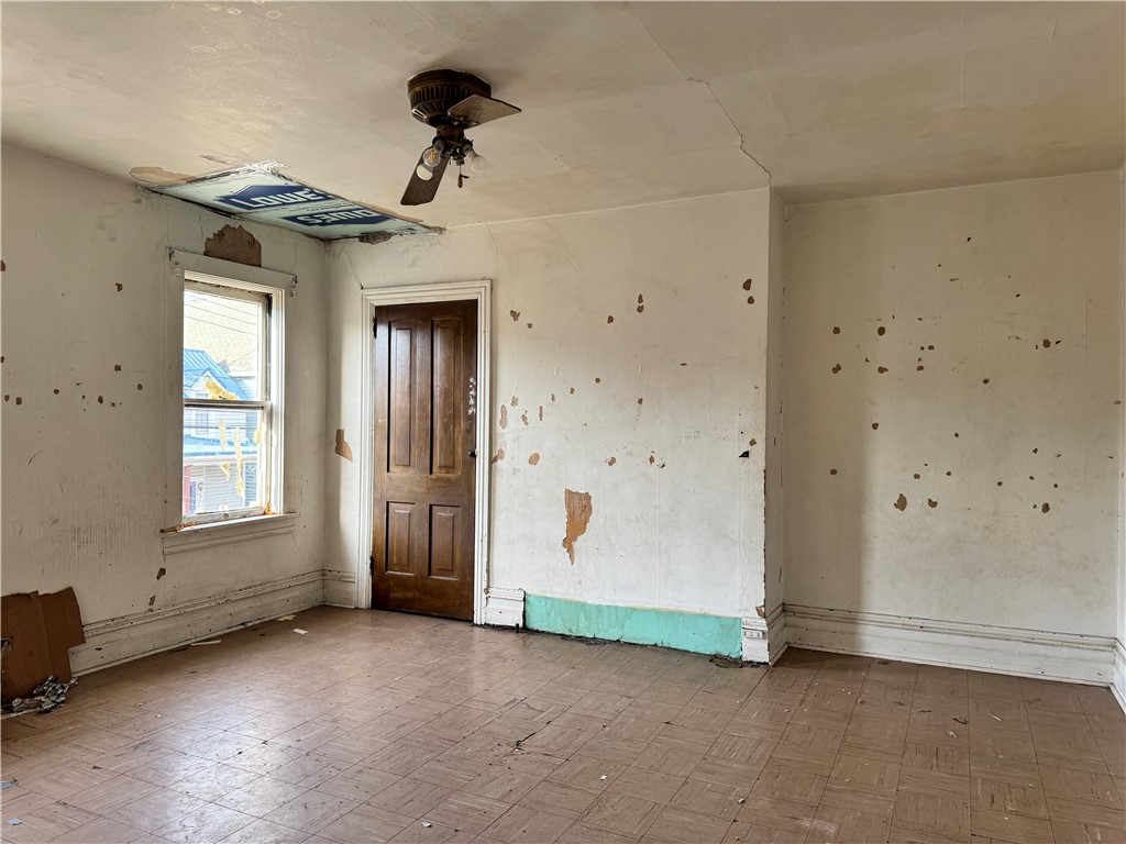 626 E 3rd Ave, Tarentum, Pennsylvania image 5