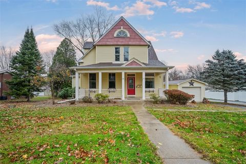Photo of 745 8th Ave, Beaver Falls, PA 15010 (MLS # 1732026)