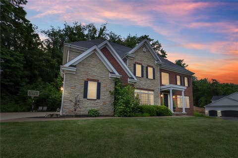Photo for 27 Elm Dr