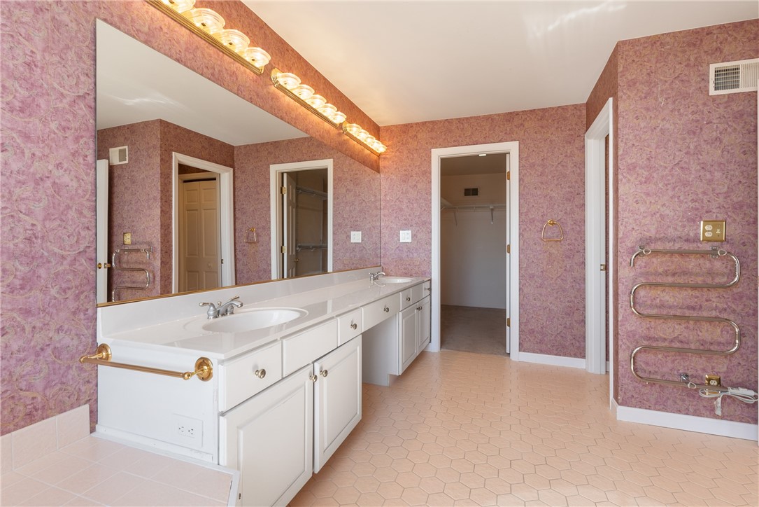 2036 Revere Dr, Connellsville, Pennsylvania image 38