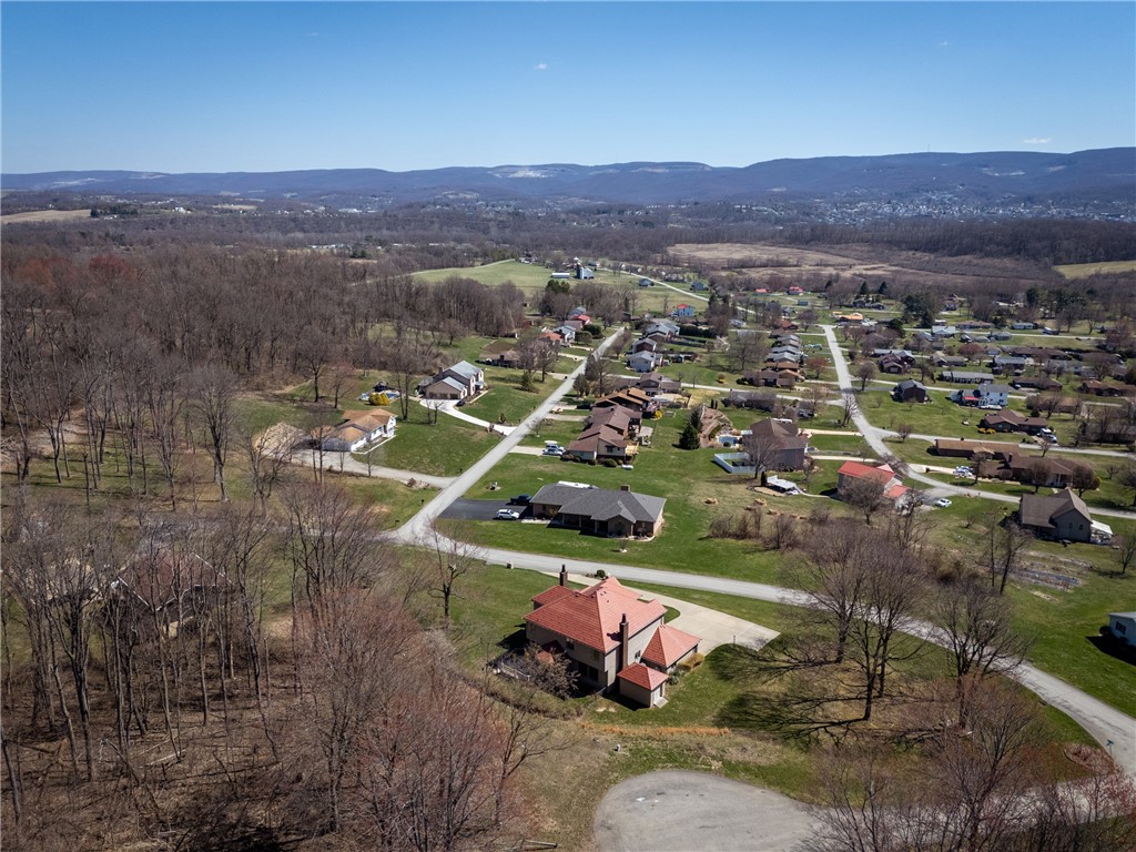 2036 Revere Dr, Connellsville, Pennsylvania image 44