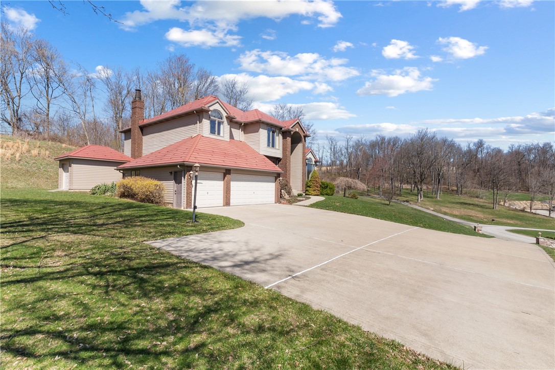 2036 Revere Dr, Connellsville, Pennsylvania image 3