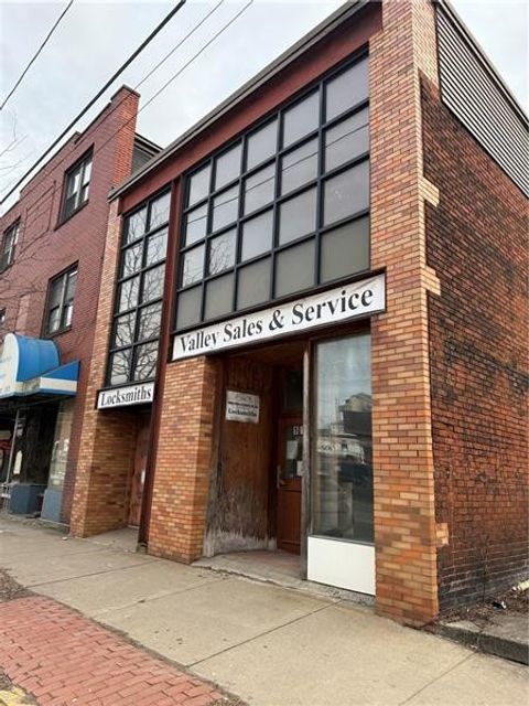 Photo of 1012 Penn Ave, Wilkinsburg, PA 15221 (MLS # 1749579)