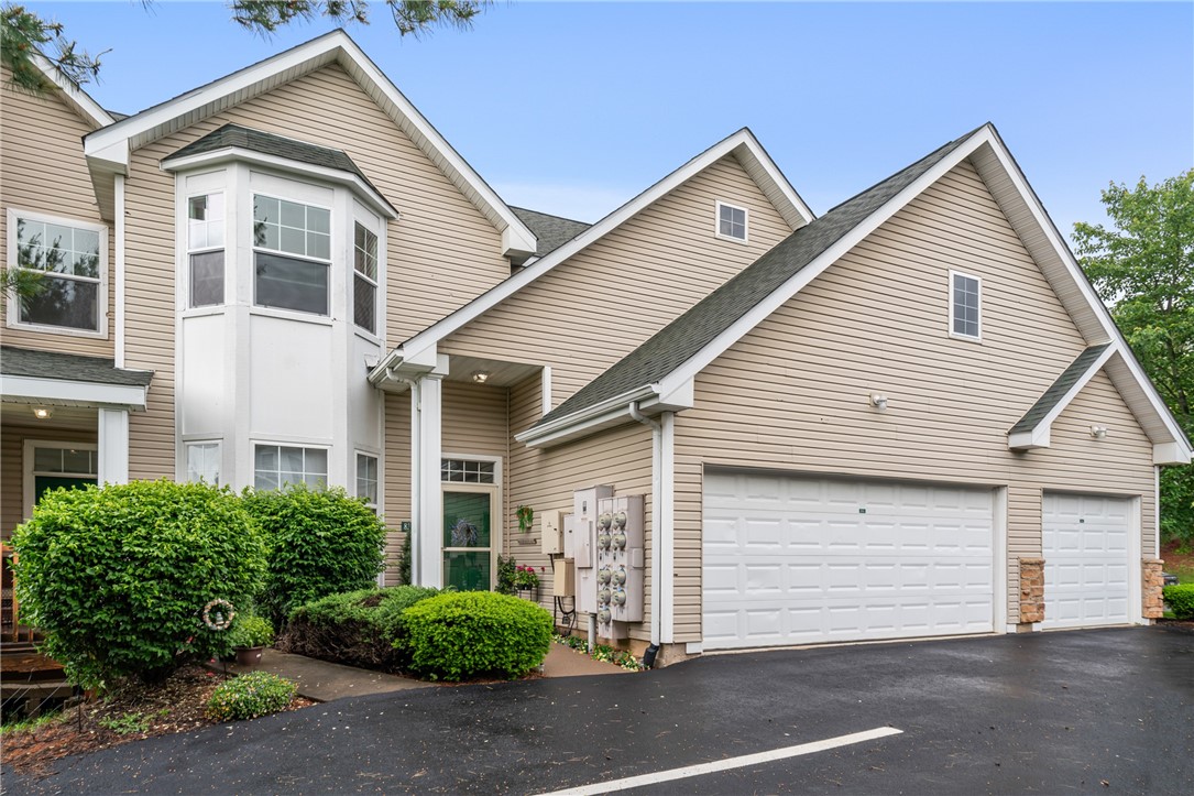 832 Eagle Pointe Dr Dr, Cecil, Pennsylvania image 1