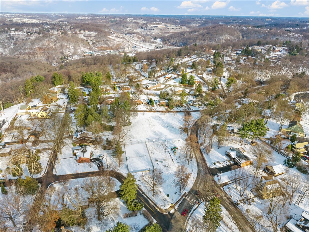 Ben Avon Heights, Pennsylvania 15202, United States, 4 Bedrooms Bedrooms, ,3 BathroomsBathrooms,Residential,Active,257511