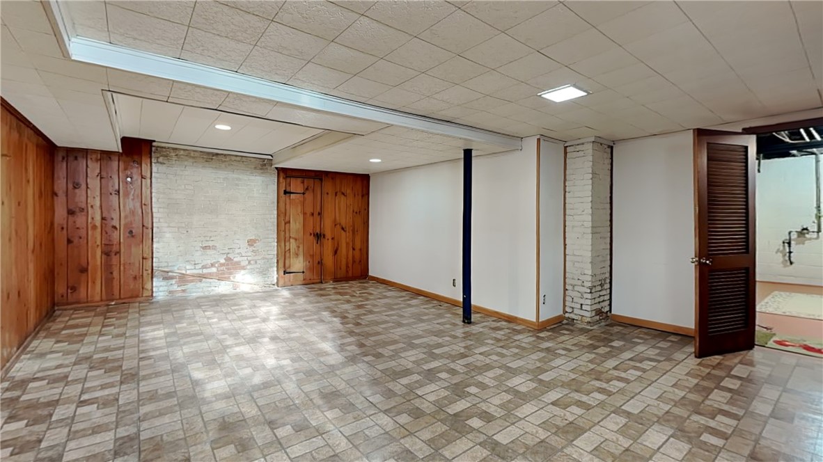 Ben Avon Heights, Pennsylvania 15202, United States, 4 Bedrooms Bedrooms, ,3 BathroomsBathrooms,Residential,Active,257511