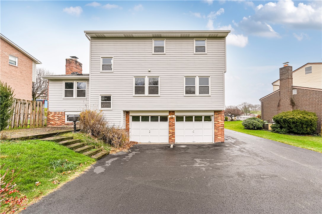 City Of Greensburg, Pennsylvania 15601, United States, 4 Bedrooms Bedrooms, ,3 BathroomsBathrooms,Residential,Active,248348