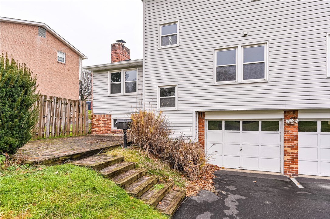 City Of Greensburg, Pennsylvania 15601, United States, 4 Bedrooms Bedrooms, ,3 BathroomsBathrooms,Residential,Active,248348