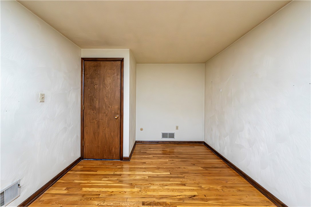 City Of Greensburg, Pennsylvania 15601, United States, 4 Bedrooms Bedrooms, ,3 BathroomsBathrooms,Residential,Active,248348