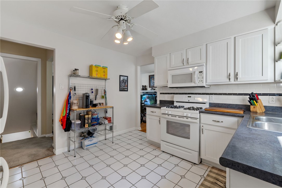 Bellevue, Pennsylvania 15202, United States, 2 Bedrooms Bedrooms, ,2 BathroomsBathrooms,Residential,Active,187284