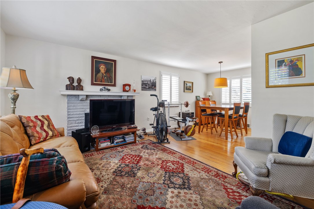 Bellevue, Pennsylvania 15202, United States, 2 Bedrooms Bedrooms, ,2 BathroomsBathrooms,Residential,Active,187284