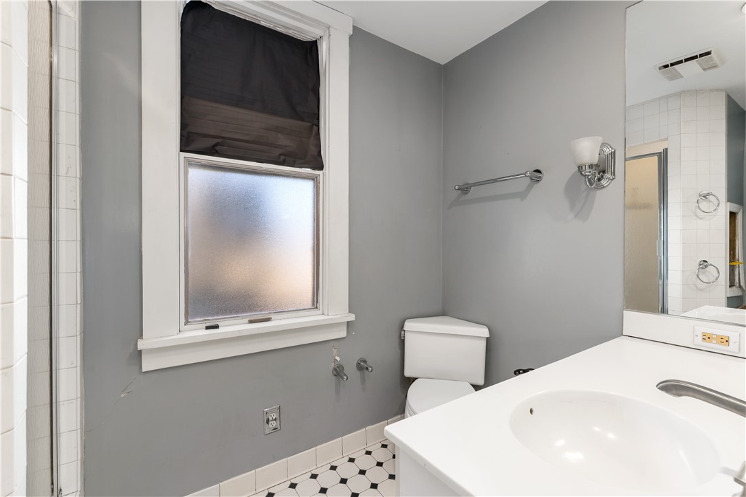 1214 Toman Ave Ave, Clairton, Pennsylvania image 17