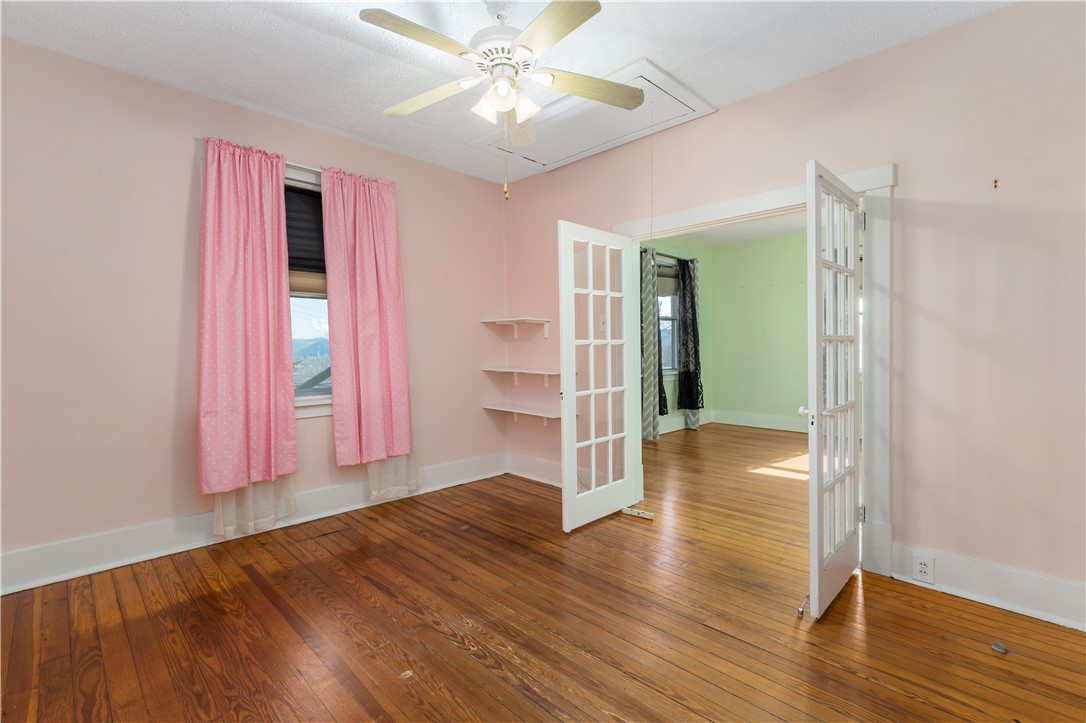 1214 Toman Ave Ave, Clairton, Pennsylvania image 10