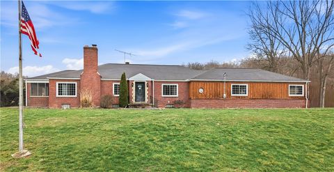 516 Wallace Run Rd Beaver Falls PA 15010