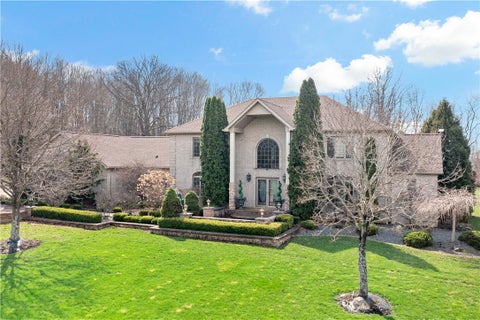 Photo for 10 Briarwood Ln