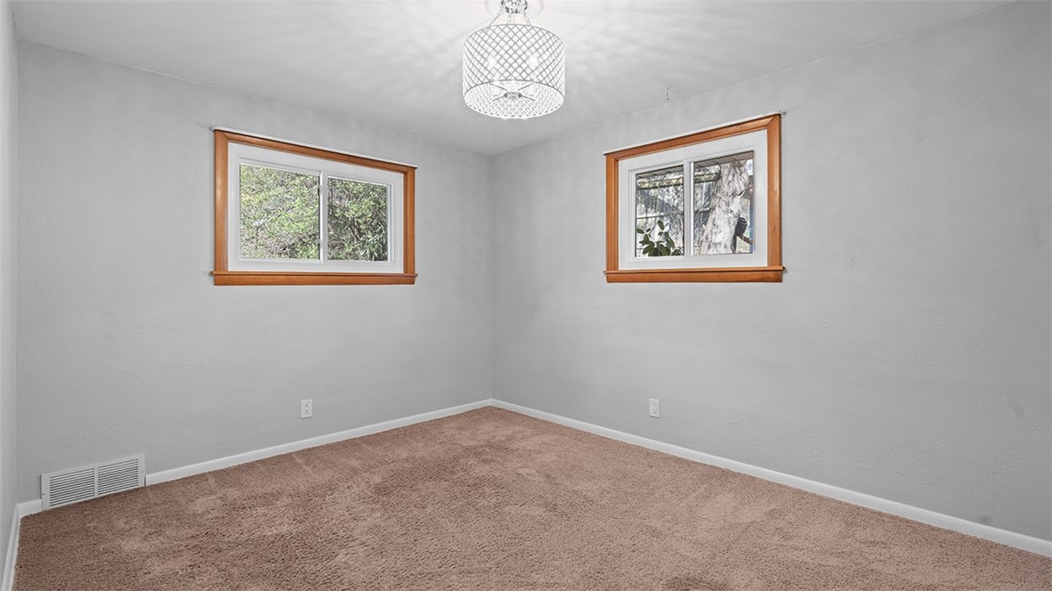 49 Finley Ave, Finleyville, Pennsylvania image 17