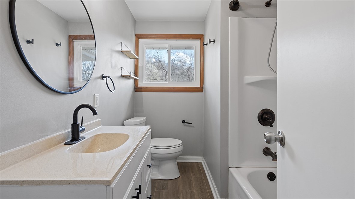 49 Finley Ave, Finleyville, Pennsylvania image 21