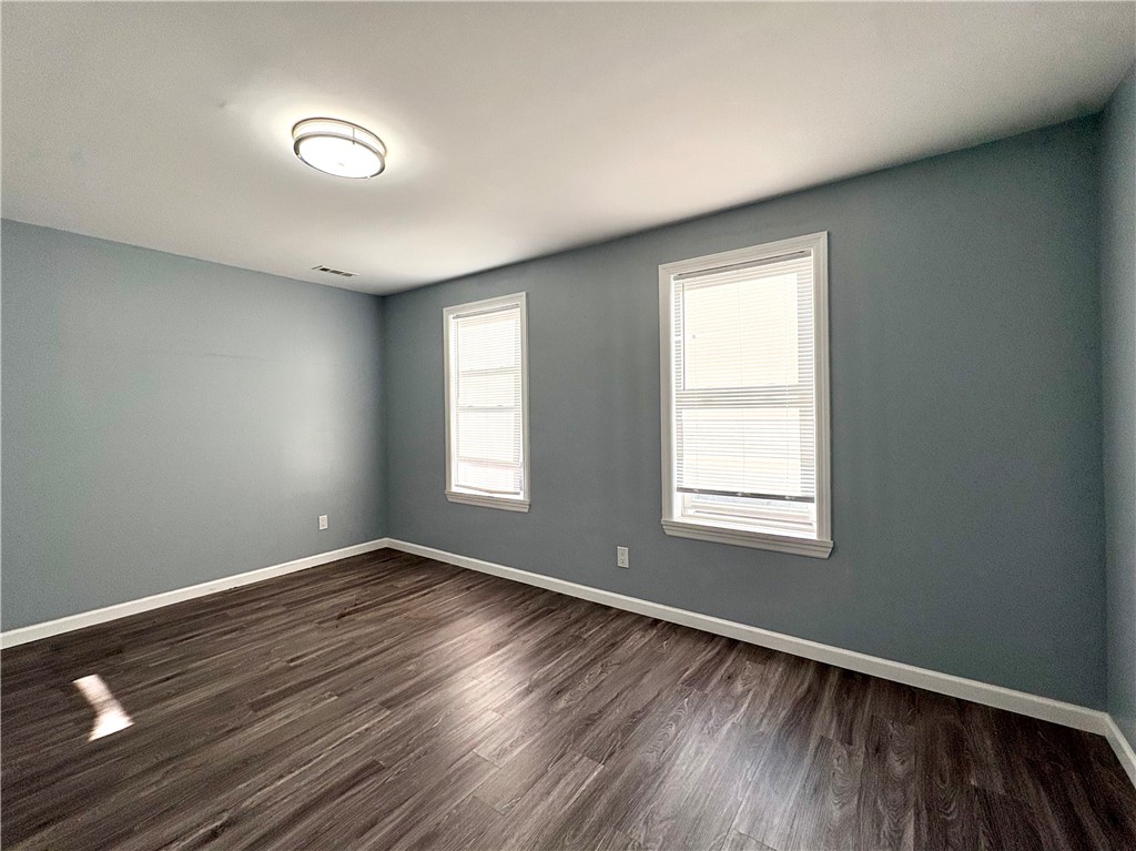 Ambridge, Pennsylvania 15003, United States, 3 Bedrooms Bedrooms, ,2 BathroomsBathrooms,Residential,Active,227609