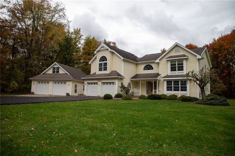 Photo of 357 Morningstar Ln, New Castle, PA 16105 (MLS # 1727264)
